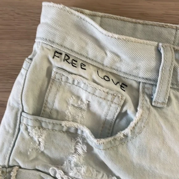 One Teaspoon Free Love Bandits - Picture 2 of 5